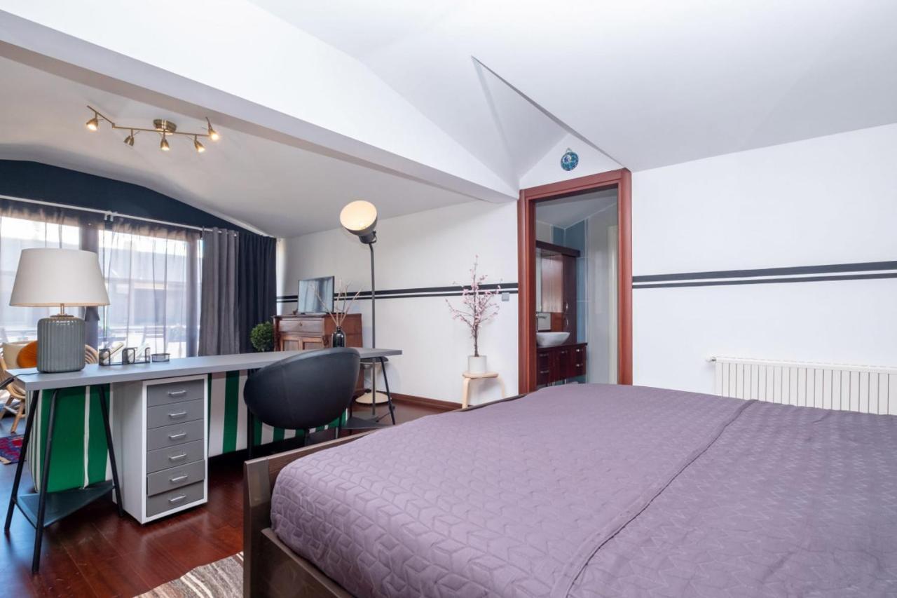 Flat With Terrace Near Istiklal Street Lägenhet Istanbul Exteriör bild